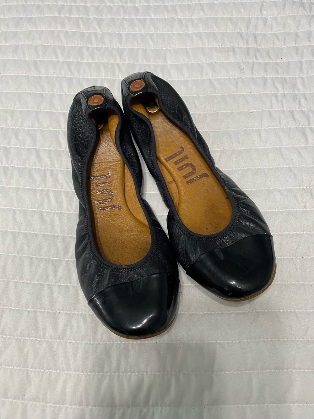 Juil Black Leather Ballet Flats Women’s Size 9